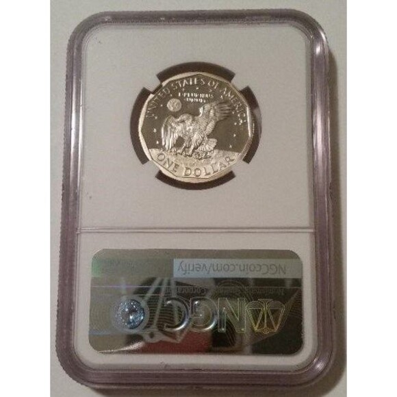 1980 S Susan B Anthony Dollar Proof PF69 UC NGC Flag Label - Picture 2 of 2